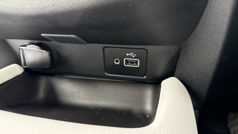 Nissan Juke 1.0 DiG-T 114 Tekna+ 5dr Petrol Hatchback